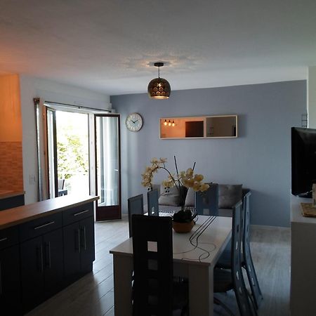 Appart T3 A 50 M De La Plage Cavalaire-sur-Mer Exterior photo